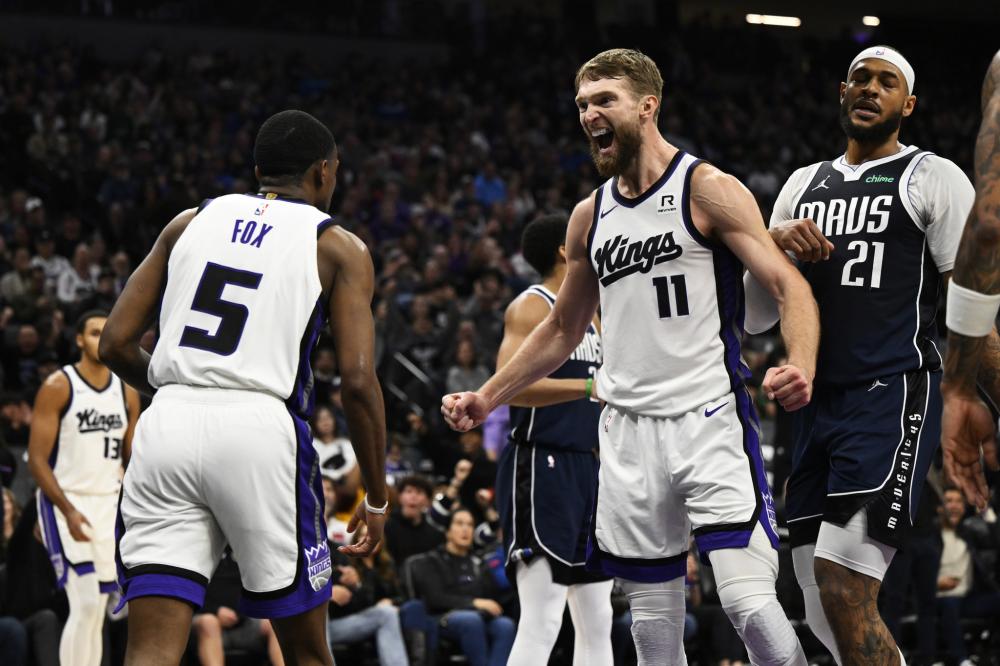 热门新闻中 热门新闻中